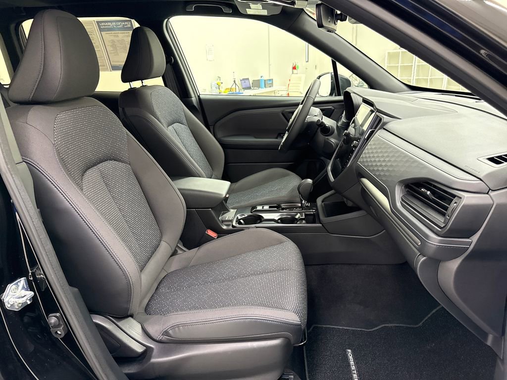 Used 2026 Subaru Forester Premium AWD/4WD image 22