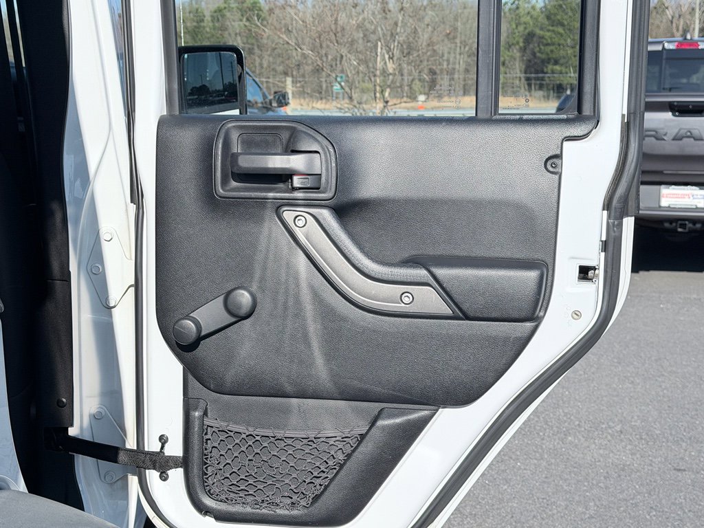 Used 2014 Jeep Wrangler Unlimited Sport image 26