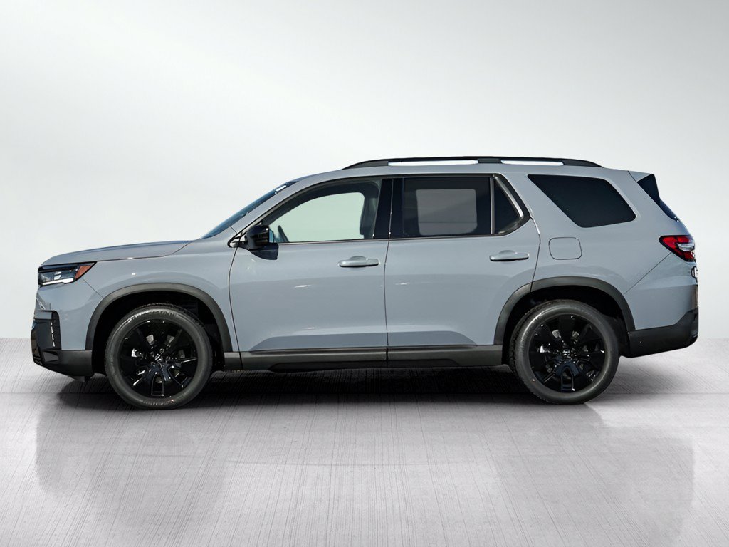 New 2026 Honda Pilot Black Edition image 4