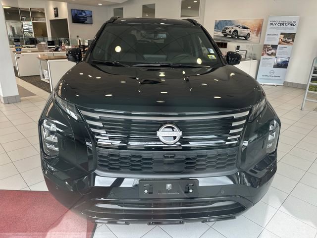 New 2026 Nissan Rogue Platinum image 4