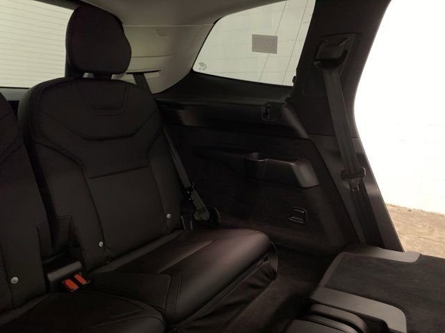 Used 2025 Volvo EX90 Ultra AWD/4WD image 71