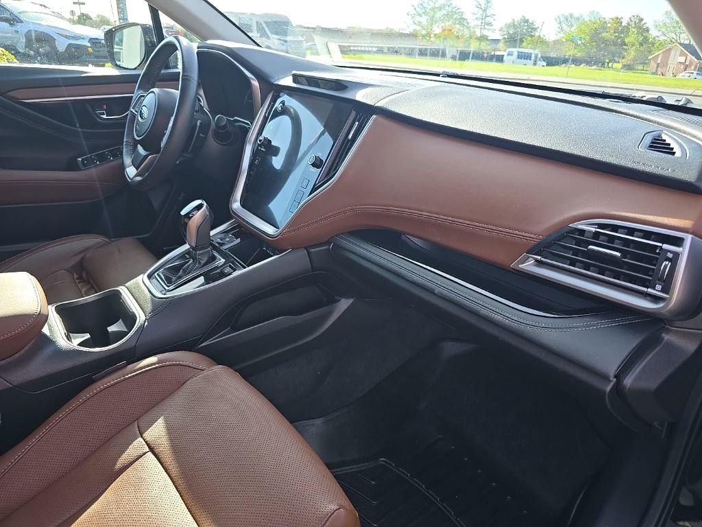 Used 2023 Subaru Outback Touring image 31