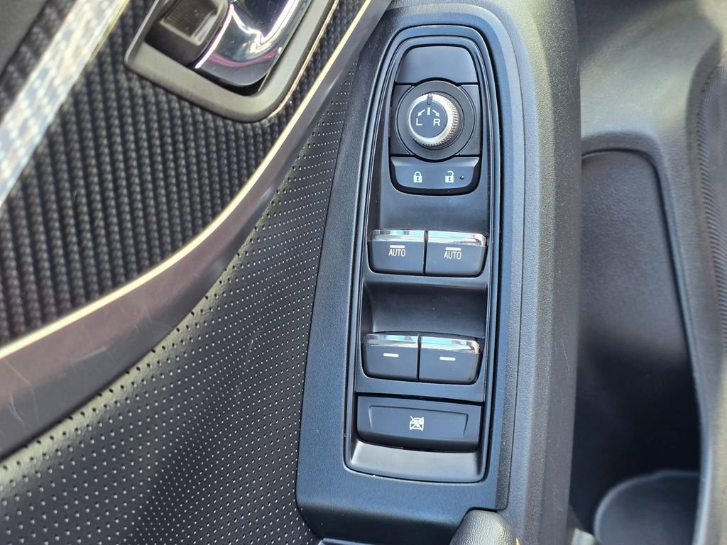 Used 2019 Subaru Crosstrek 2.0i Limited w/ Moonroof Package w/Navigation image 14