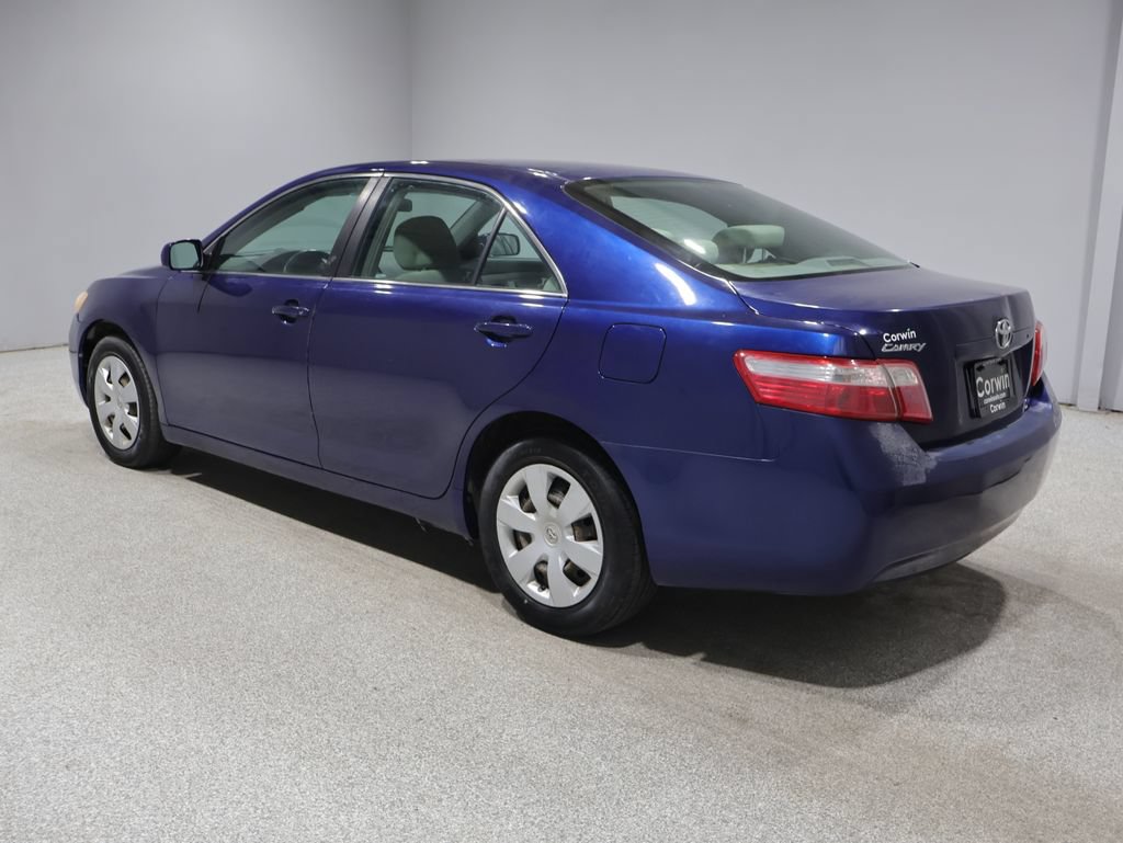Used 2009 Toyota Camry FWD image 4