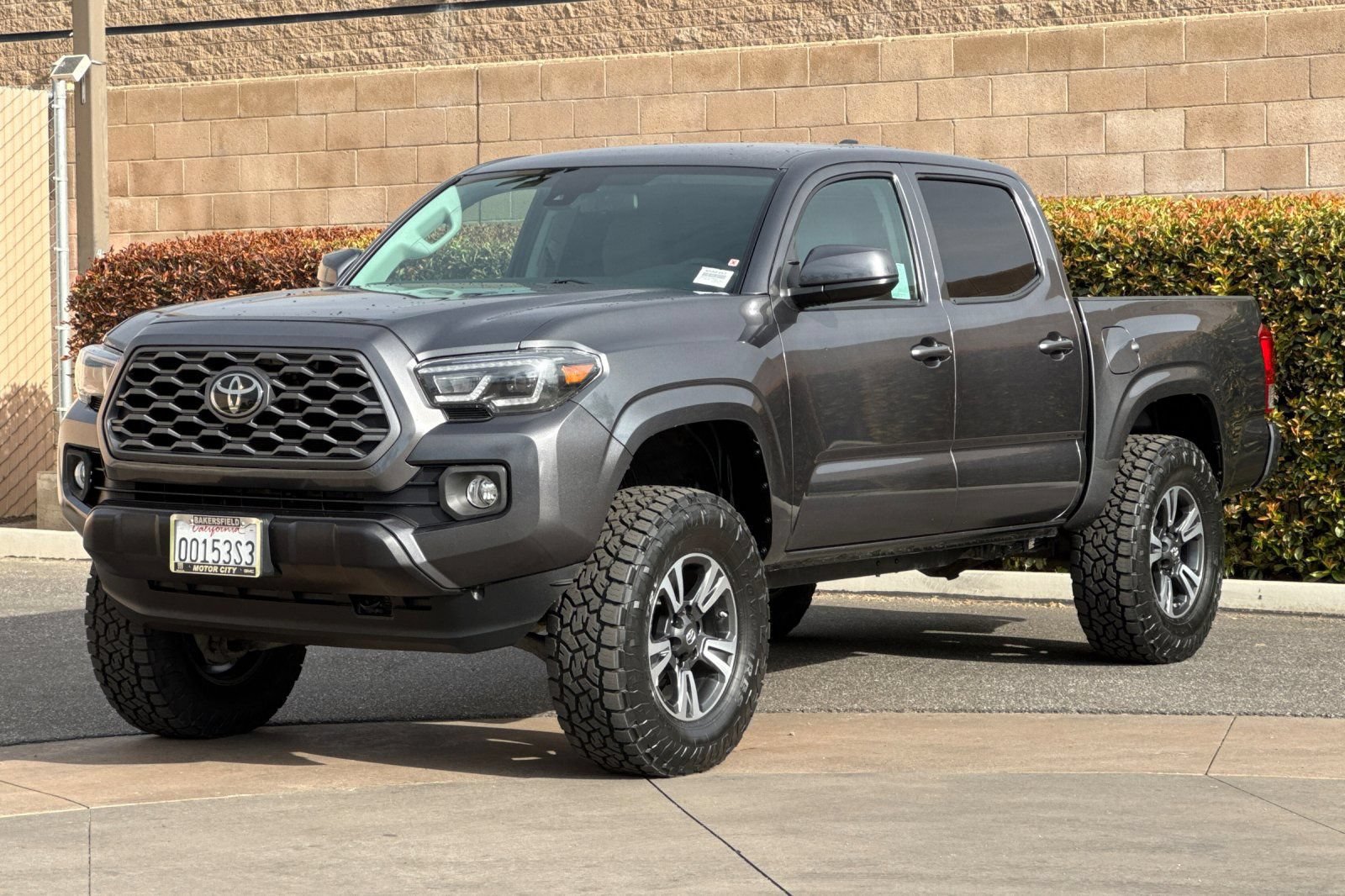 Used 2023 Toyota Tacoma SR AWD/4WD image 8