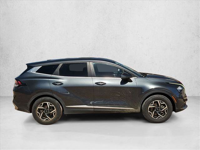Used 2023 Kia Sportage LX FWD image 4