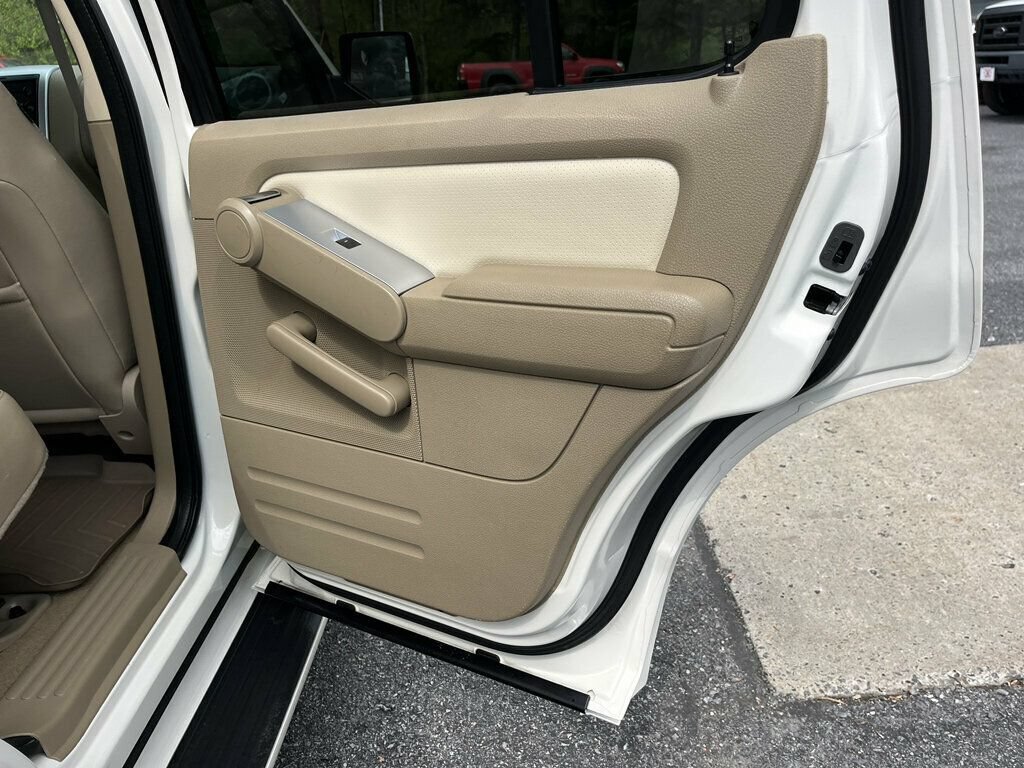 Used 2007 Mercury Mountaineer Premier AWD/4WD image 27