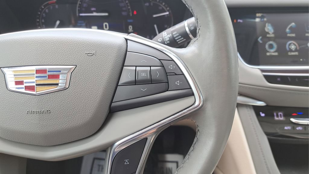 Used 2019 Cadillac XT5 Luxury image 25