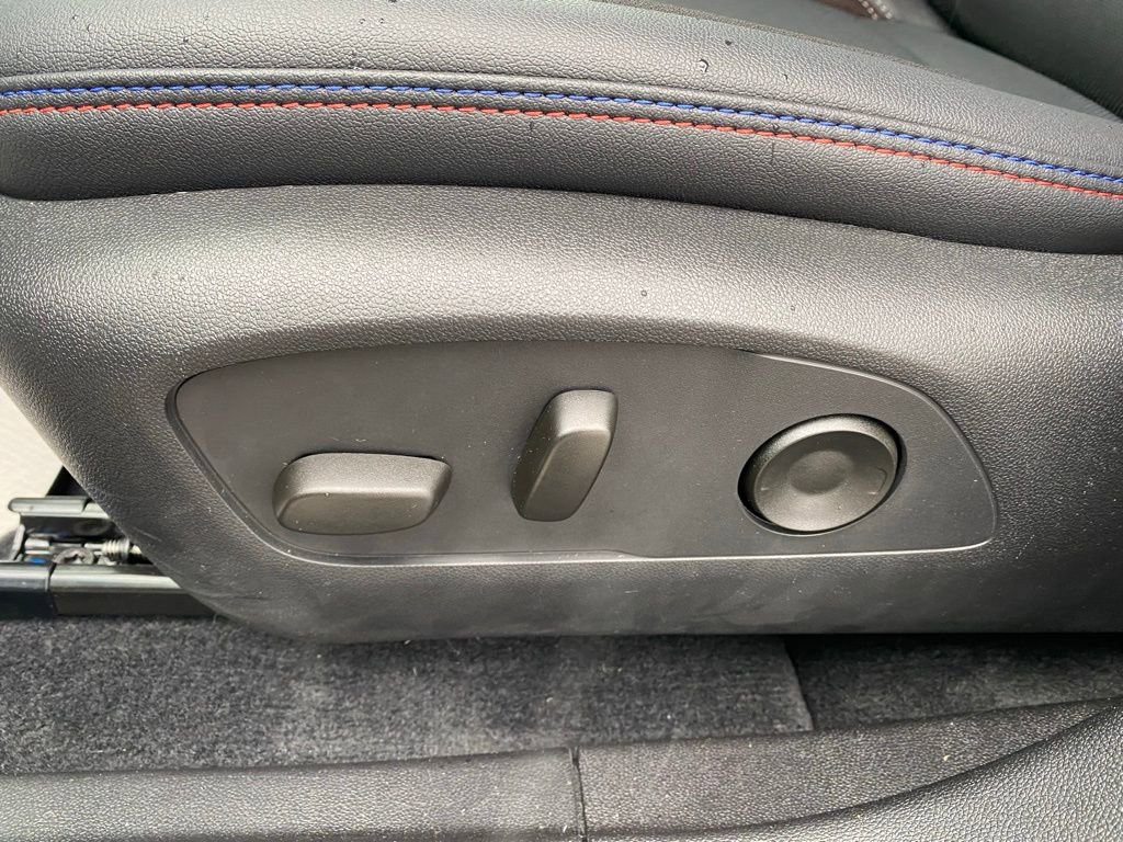 New 2025 Chevrolet Equinox EV RS image 11