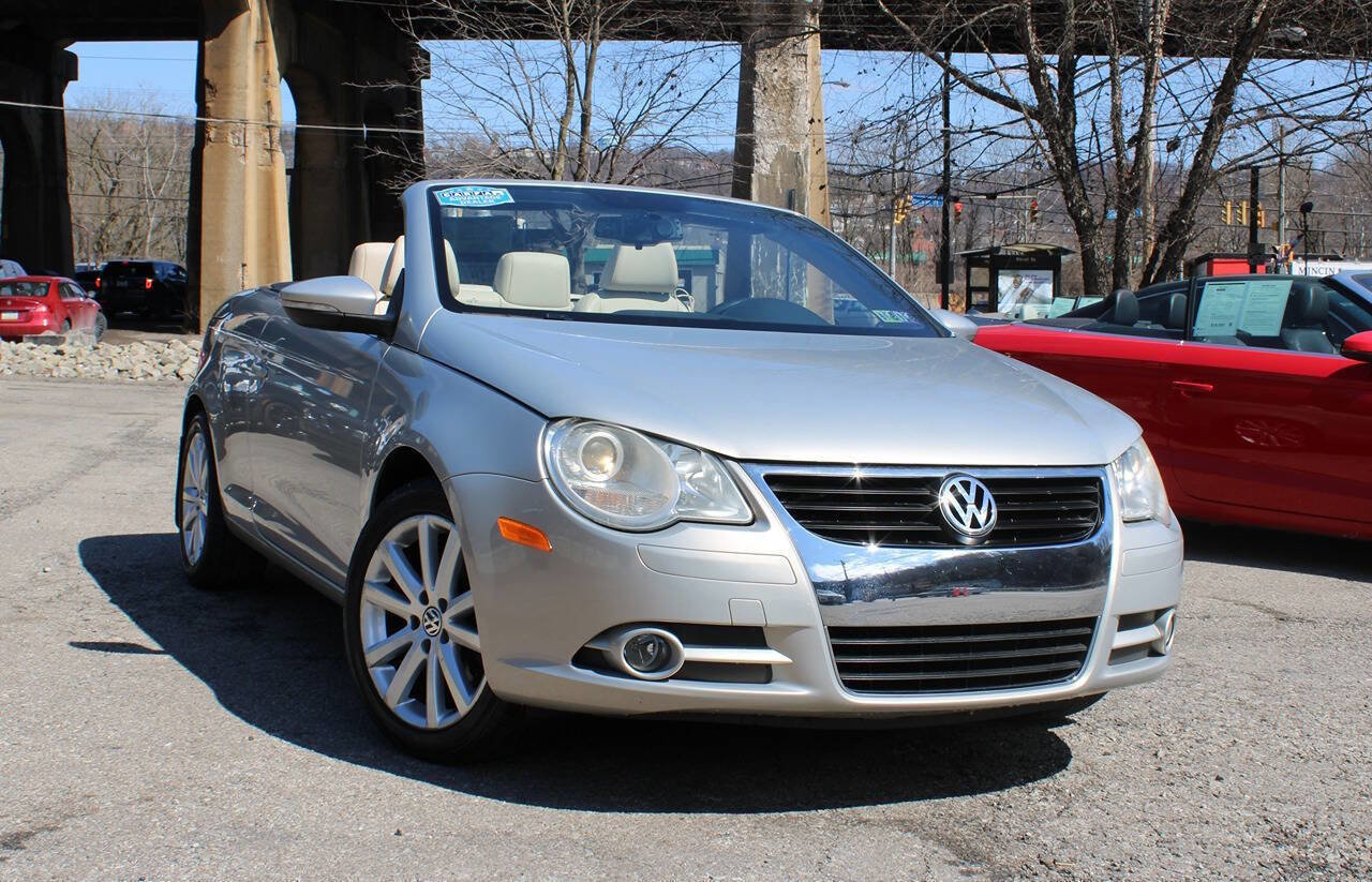 Used 2009 Volkswagen Eos Komfort FWD image 1