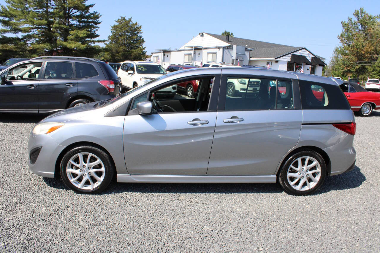 Used 2012 MAZDA MAZDA5 Touring w/ Moonroof & Audio Pkg image 10