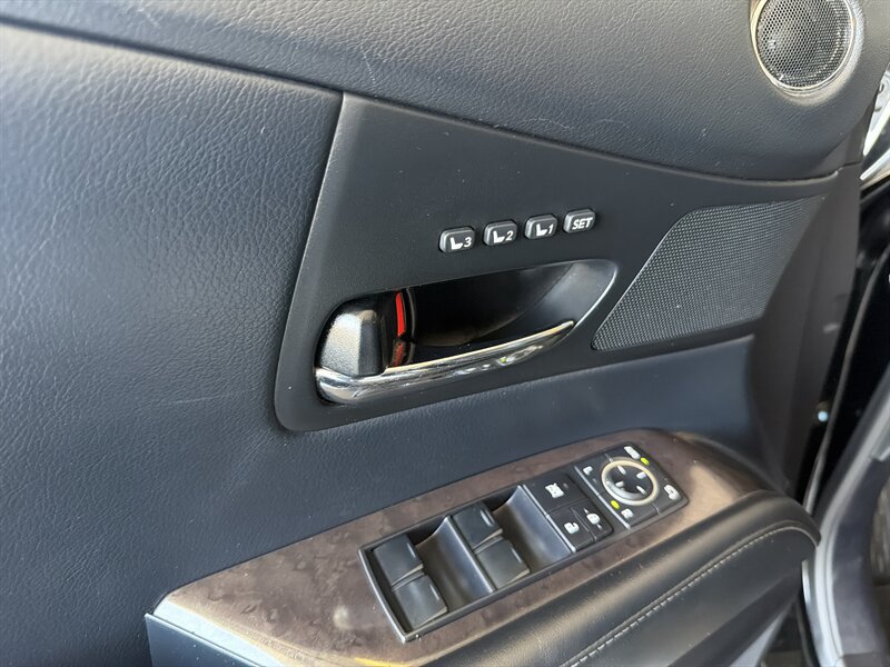 Used 2013 Lexus RX 450h FWD w/ Navigation Pkg image 24