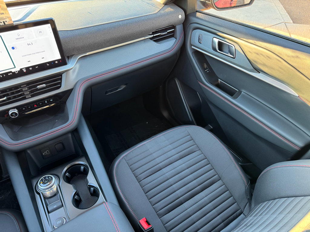 New 2026 Ford Explorer ST-Line image 27