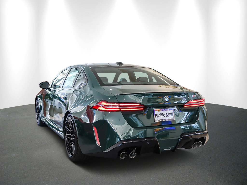 New 2027 BMW M5 w/ Executive Package AWD/4WD image 4