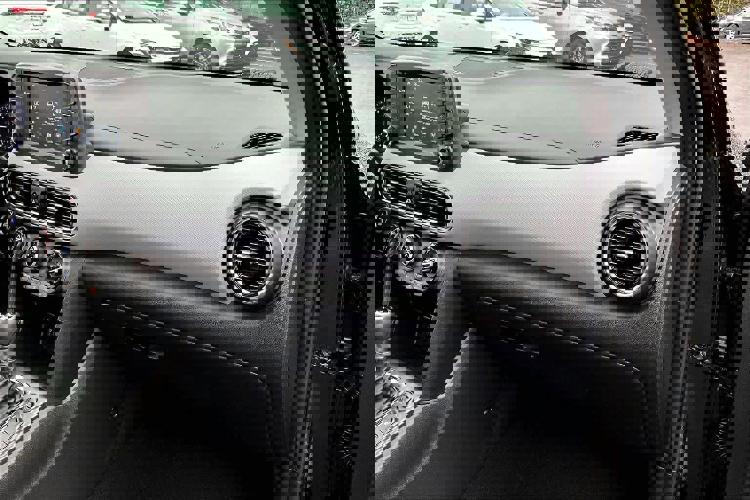 Used 2020 Hyundai Kona SEL Plus image 17