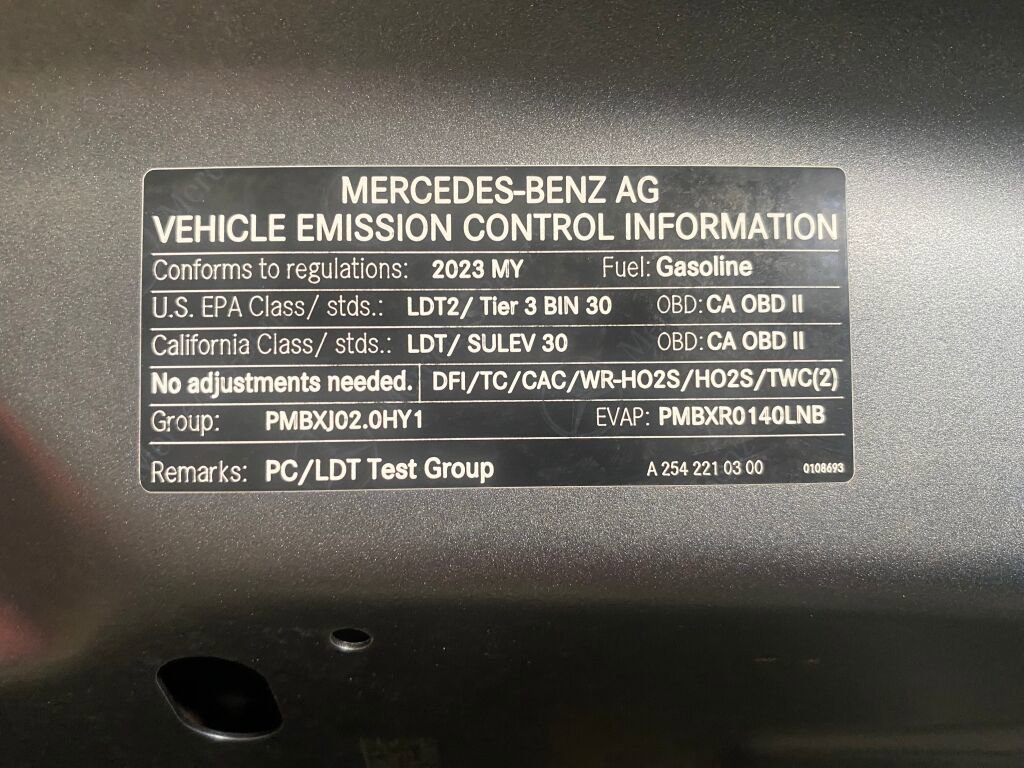 Certified 2023 Mercedes-Benz GLC 300 4MATIC image 32