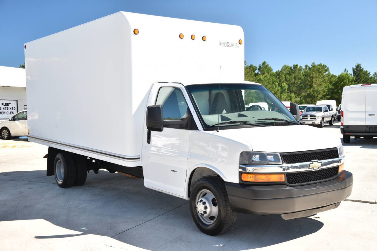 Used 2019 Chevrolet Express 3500 Extended w/ Power Convenience Package