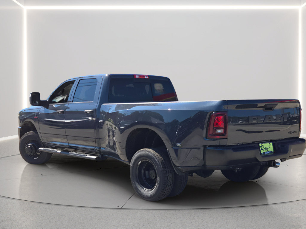 New 2026 RAM 3500 Tradesman AWD/4WD image 8