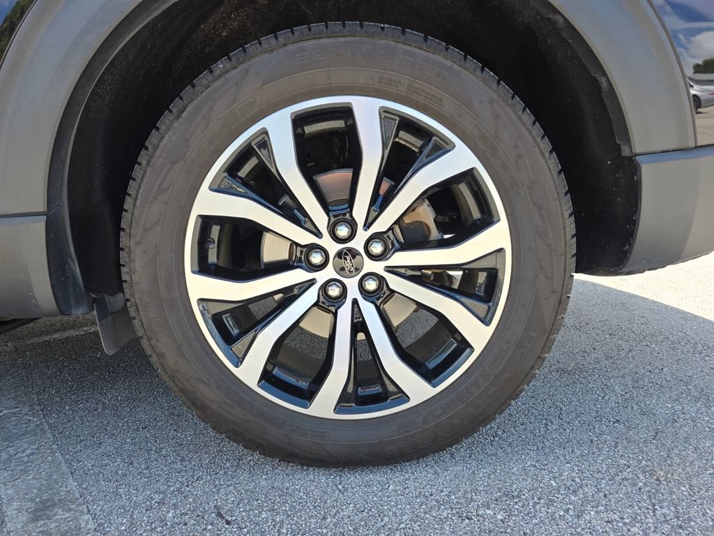 Used 2021 Ford Explorer ST w/ Equipment Group 401A AWD/4WD image 22