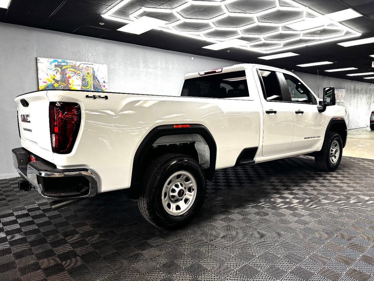Used 2024 GMC Sierra 2500 Pro image 13