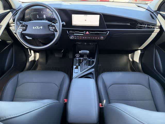 Used 2023 Kia Niro EX FWD image 13