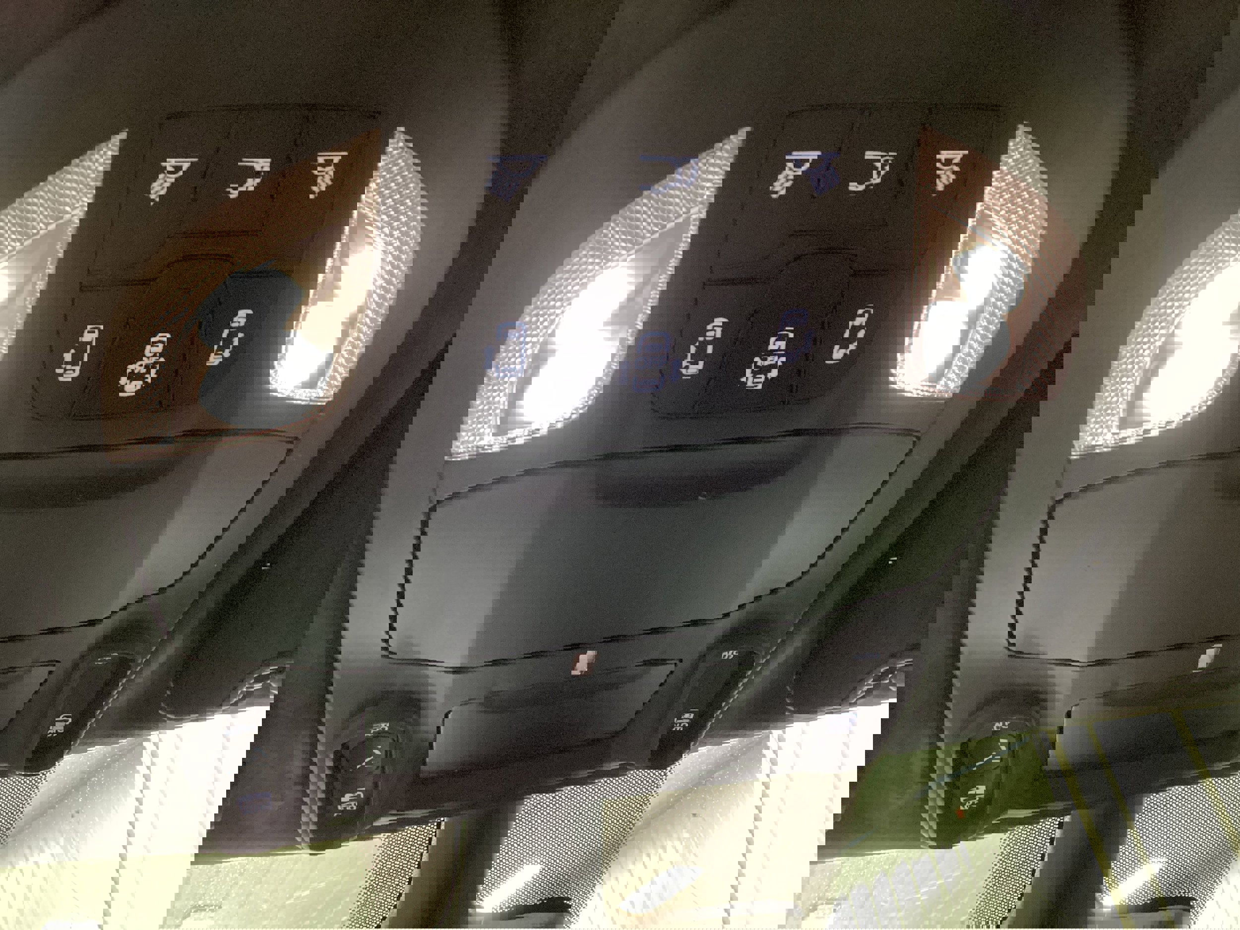 Used 2025 Chrysler Pacifica Pinnacle image 21