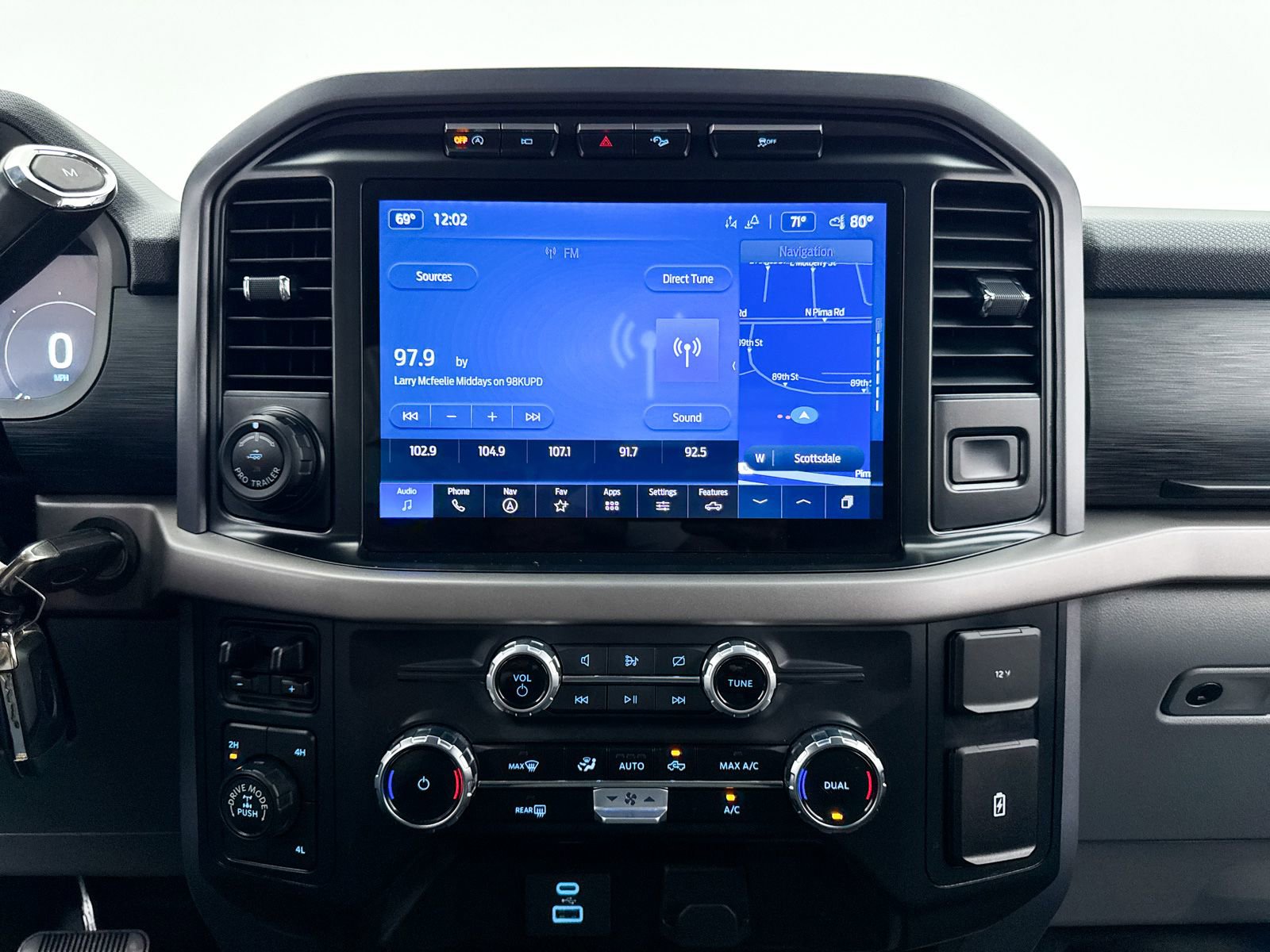 Used 2024 Ford F150 XLT w/ FX4 Off-Road Package image 25