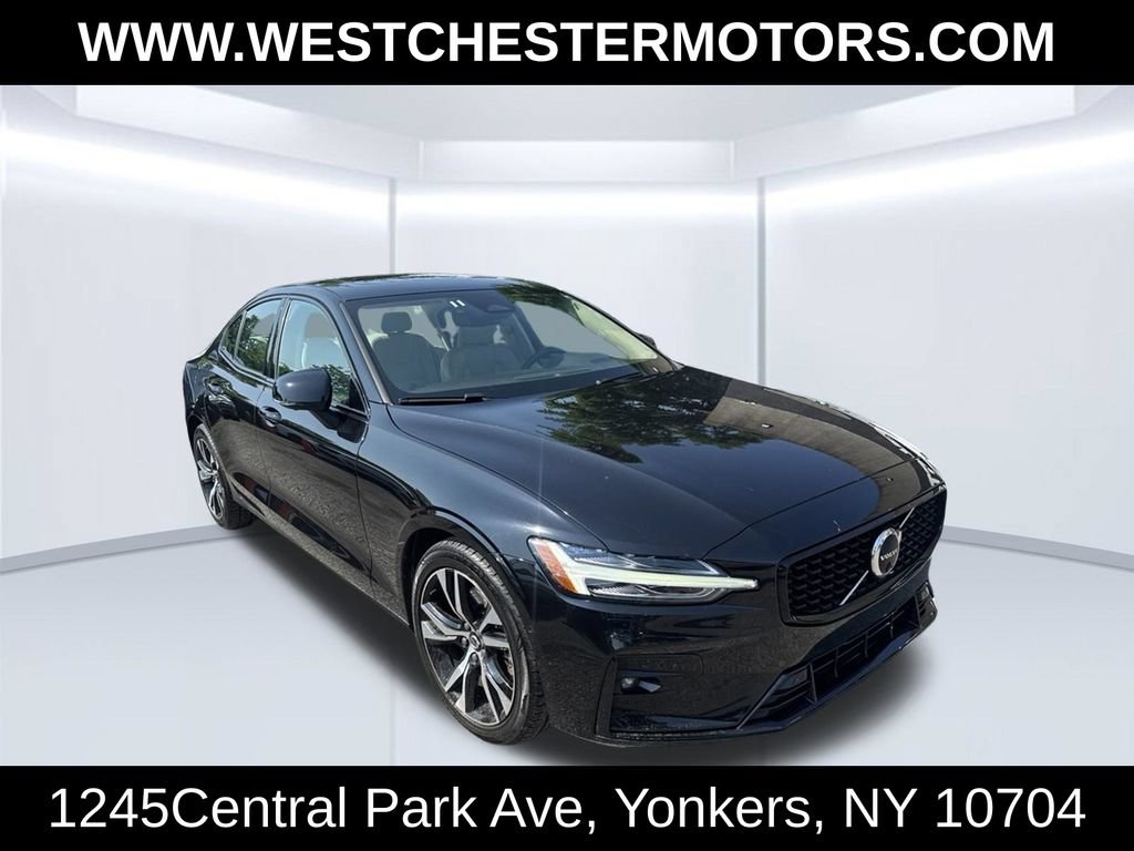 Used 2024 Volvo S60 B5 Plus FWD image 4