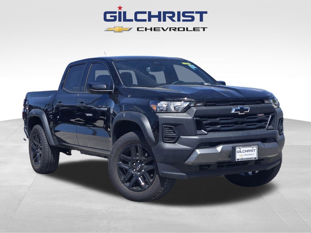 New 2025 Chevrolet Colorado Trail Boss w/ Midnight Edition image 1