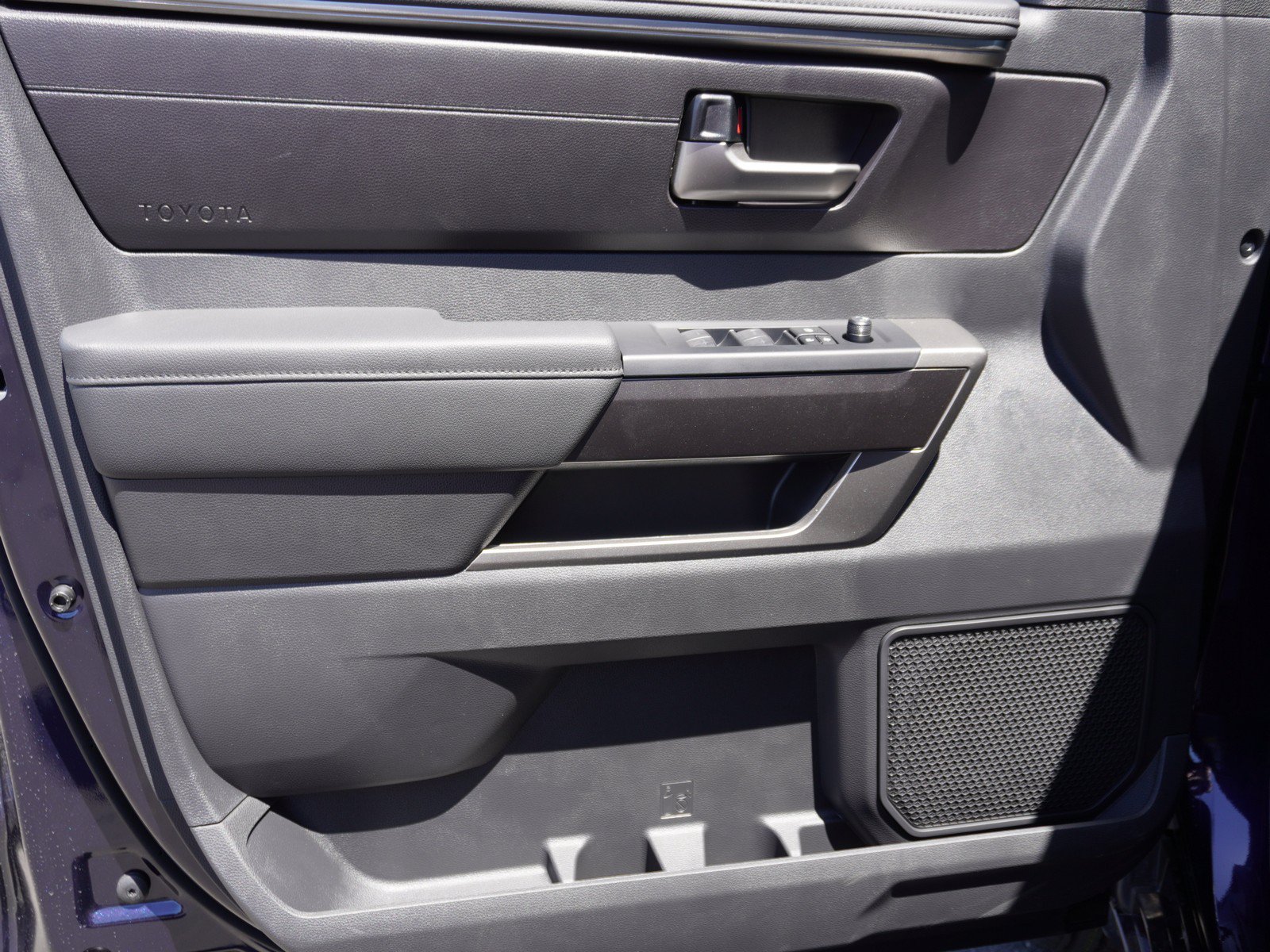 New 2026 Toyota Tundra SR5 AWD/4WD image 19