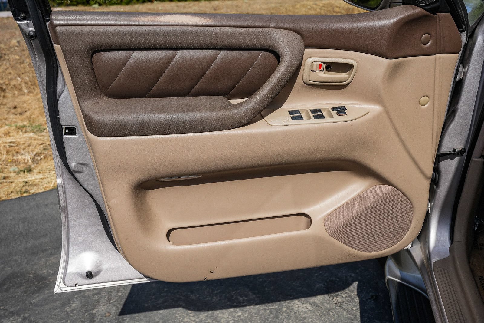 Used 2001 Toyota Land Cruiser AWD/4WD image 20
