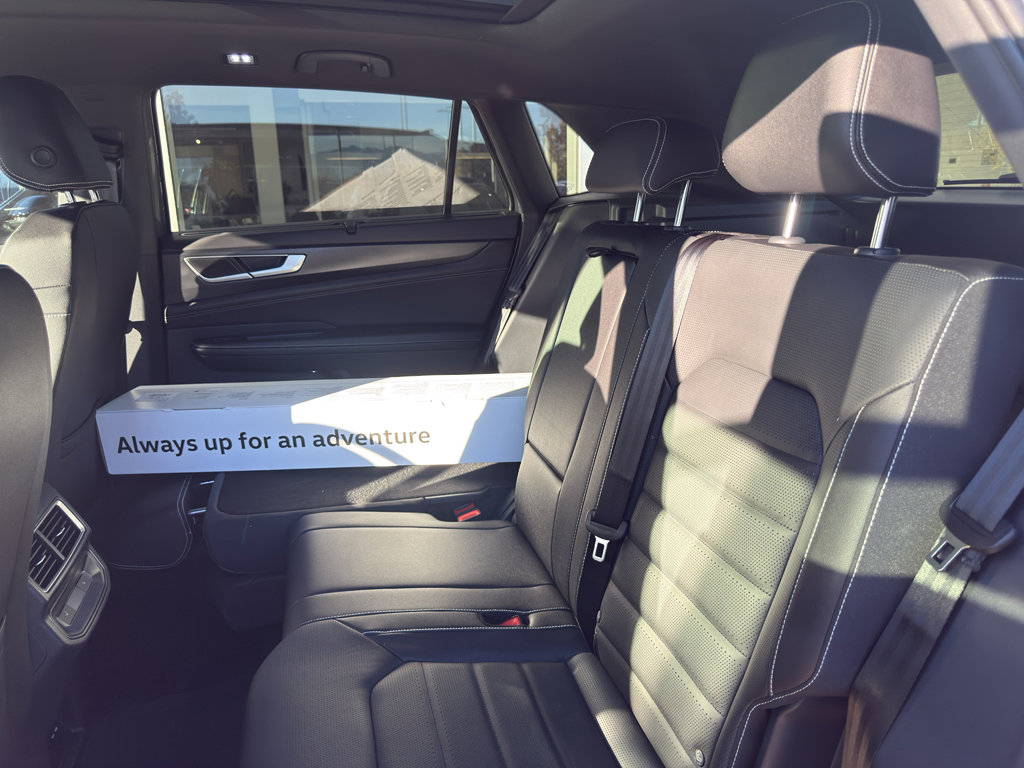 New 2026 Volkswagen Atlas Cross Sport SEL R-Line image 14