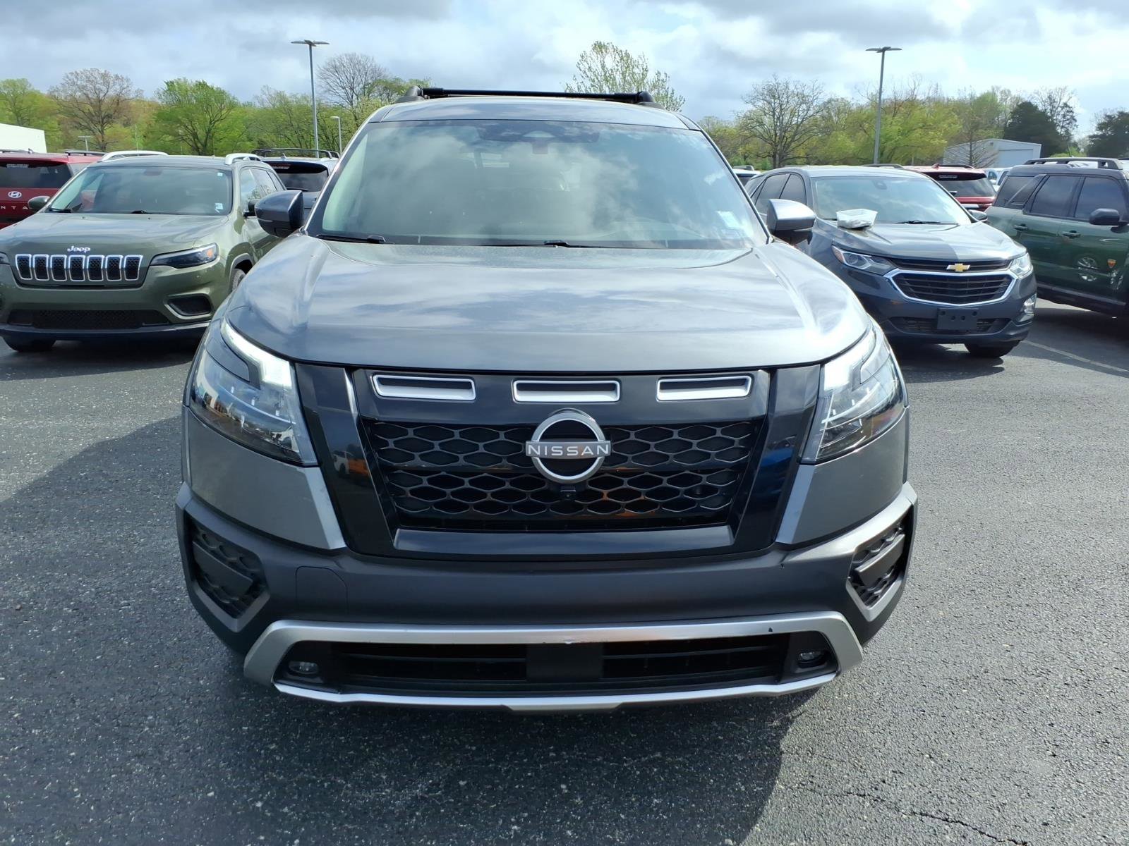 Used 2023 Nissan Pathfinder Rock Creek AWD/4WD image 2