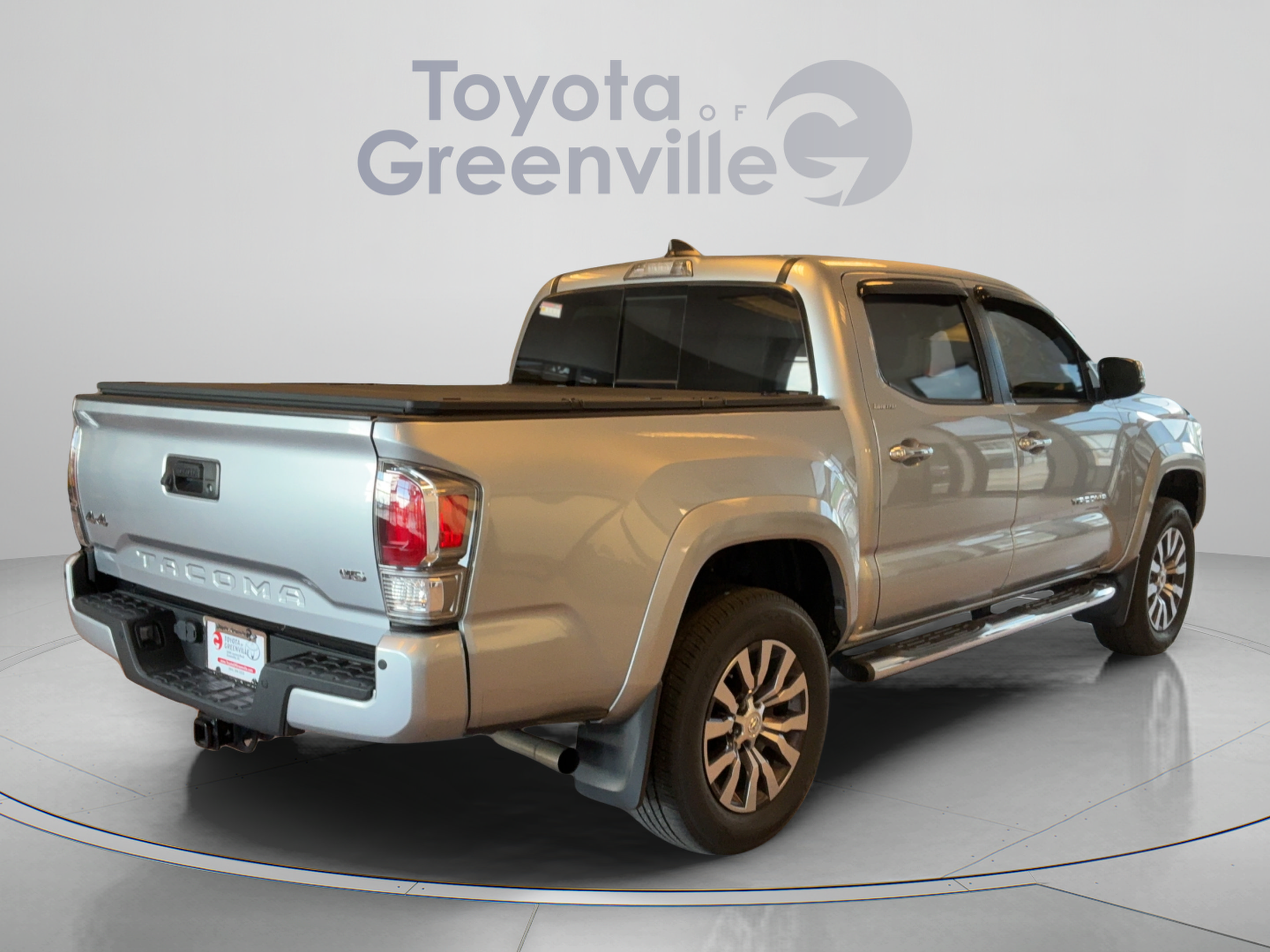 Used 2022 Toyota Tacoma Limited AWD/4WD image 6
