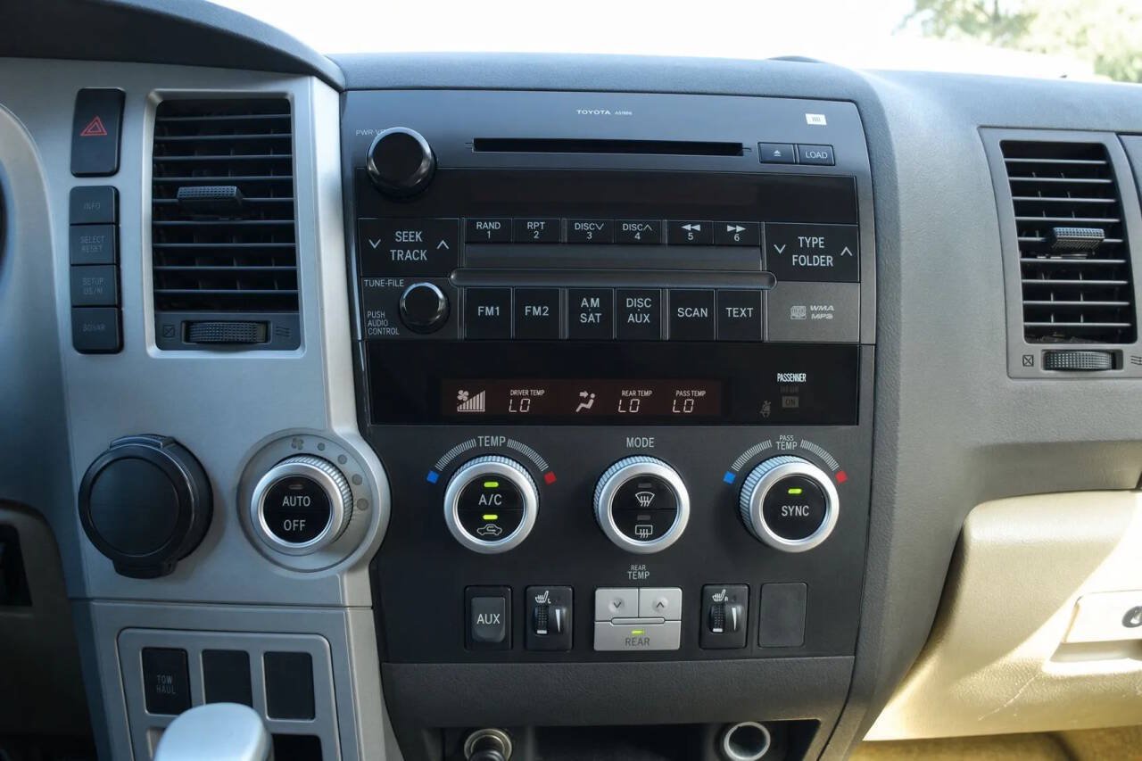Used 2008 Toyota Sequoia Limited RWD image 24