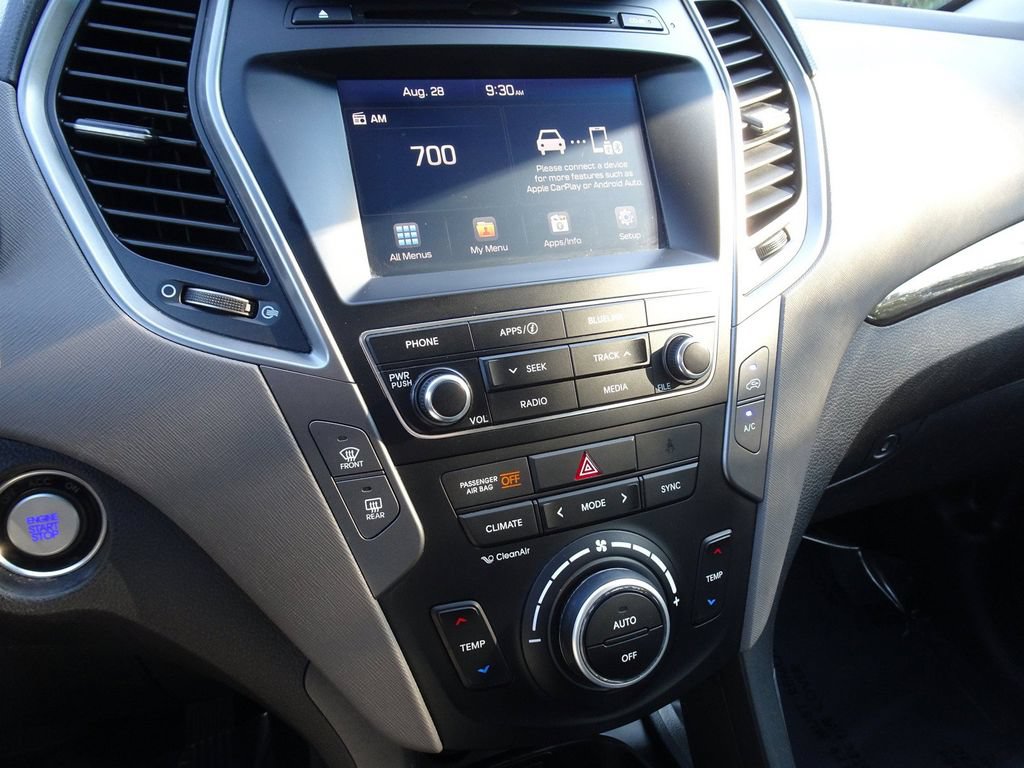 Used 2018 Hyundai Santa Fe Sport w/ 2.4L Value Package 02 FWD image 15