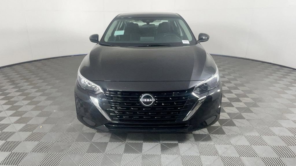 New 2025 Nissan Sentra SV image 9