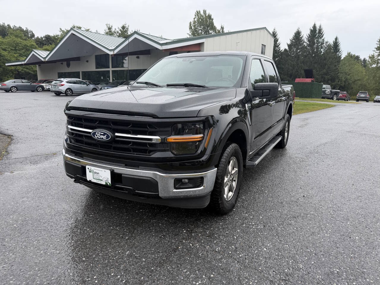 Used 2025 Ford F150 XLT AWD/4WD image 1