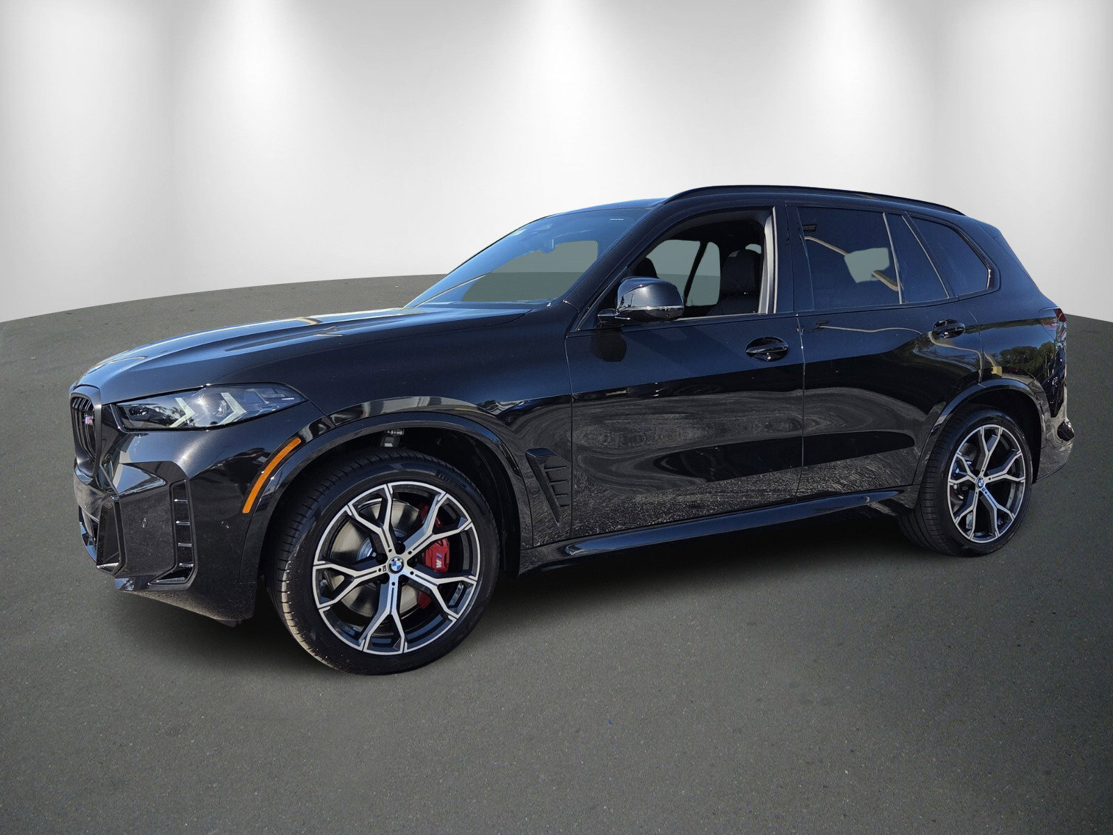 New 2026 BMW X5 M60i w/ Executive Package AWD/4WD image 3