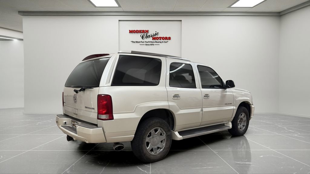 Used 2004 Cadillac Escalade AWD image 5