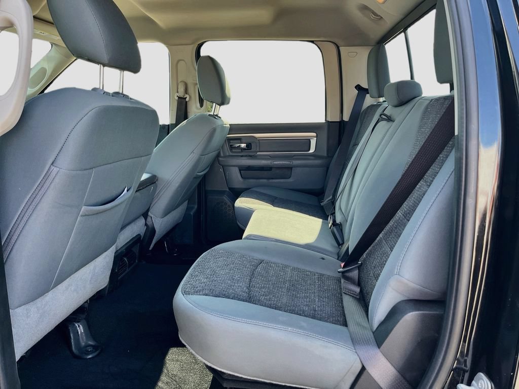 Used 2019 RAM 1500 Big Horn RWD image 22