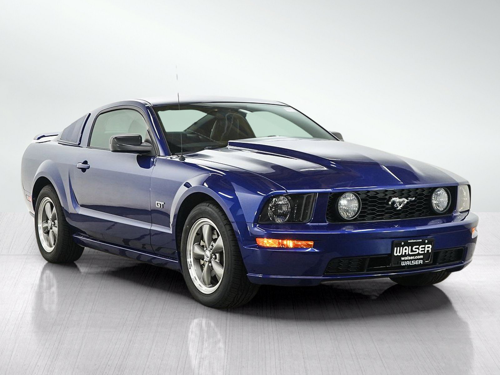Used 2005 Ford Mustang GT Premium RWD image 8