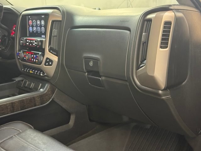 Used 2016 GMC Sierra 1500 Denali w/ Enhanced Driver Alert Package AWD/4WD image 27