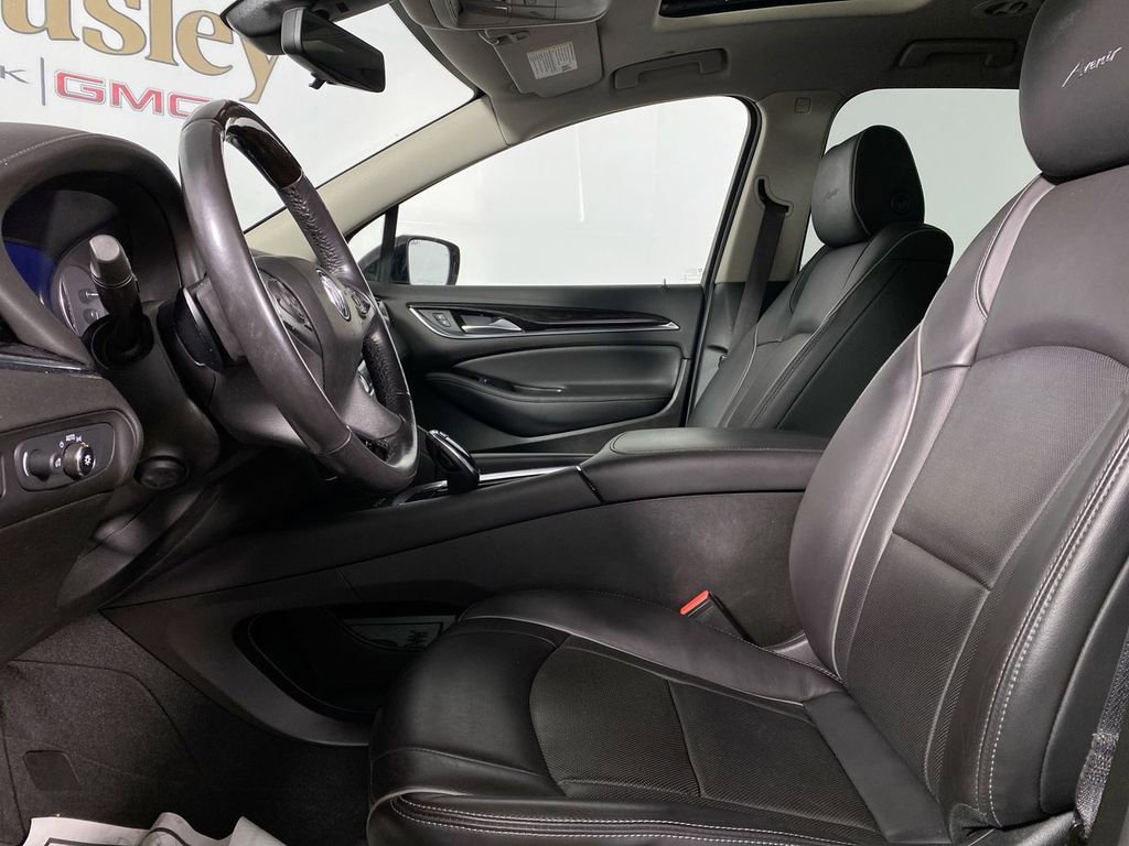 Used 2020 Buick Enclave Avenir w/ Avenir Technology Package image 11