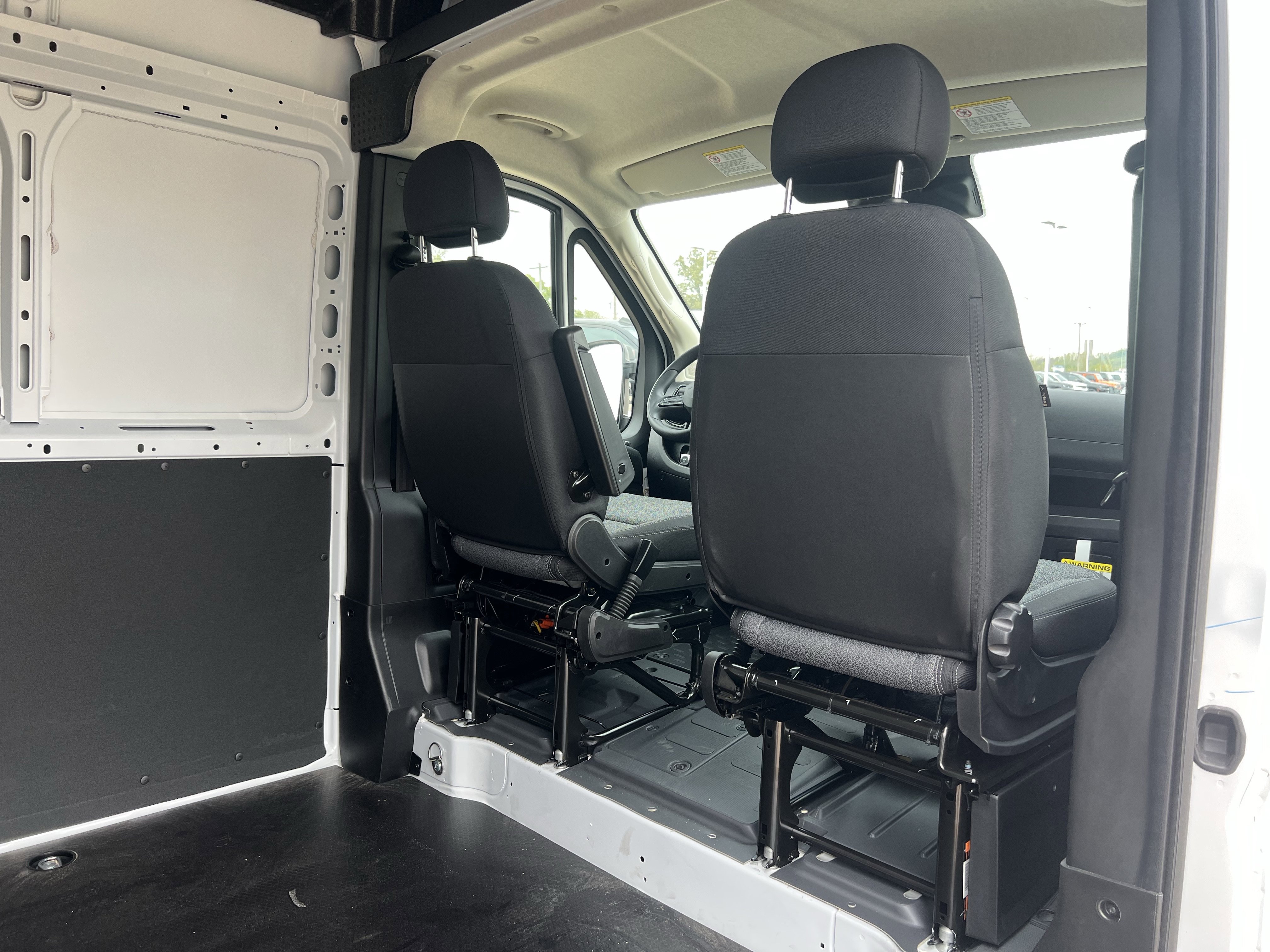 New 2026 RAM ProMaster 2500 w/ Convenience Group image 11
