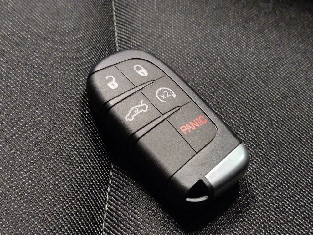 Used 2020 FIAT 500X Pop AWD/4WD image 32