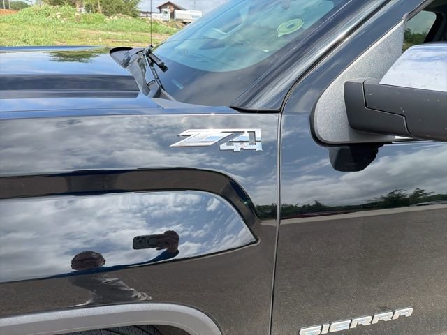 Used 2018 GMC Sierra 1500 SLT AWD/4WD image 8