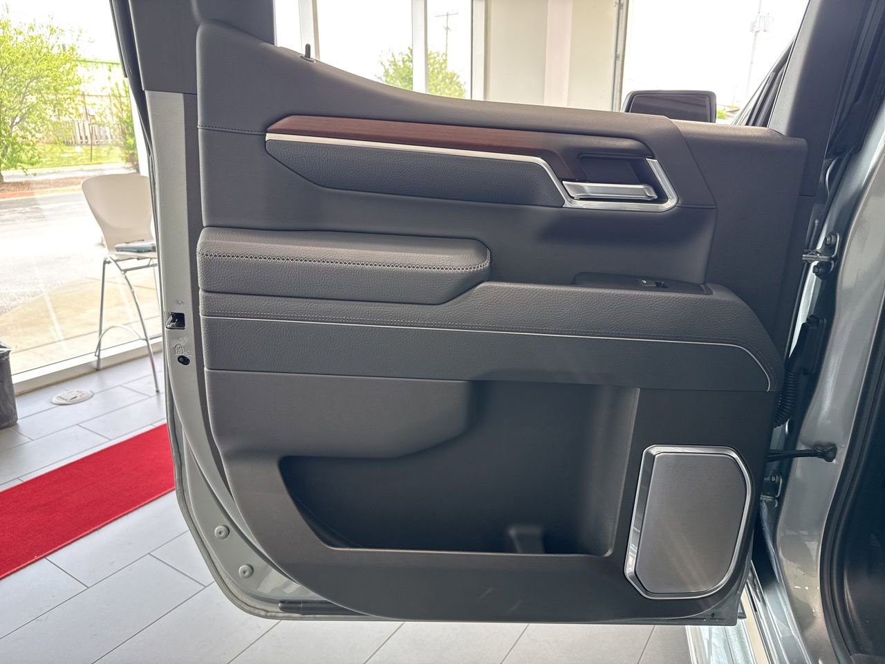 Used 2025 GMC Sierra 1500 Denali image 43