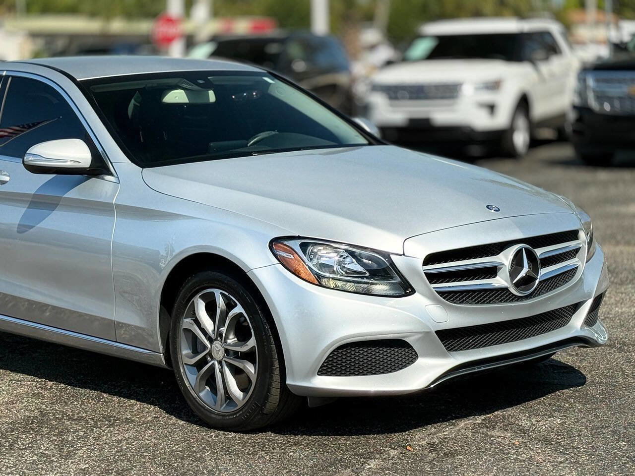Used 2015 Mercedes-Benz C 300 4MATIC Sedan image 11