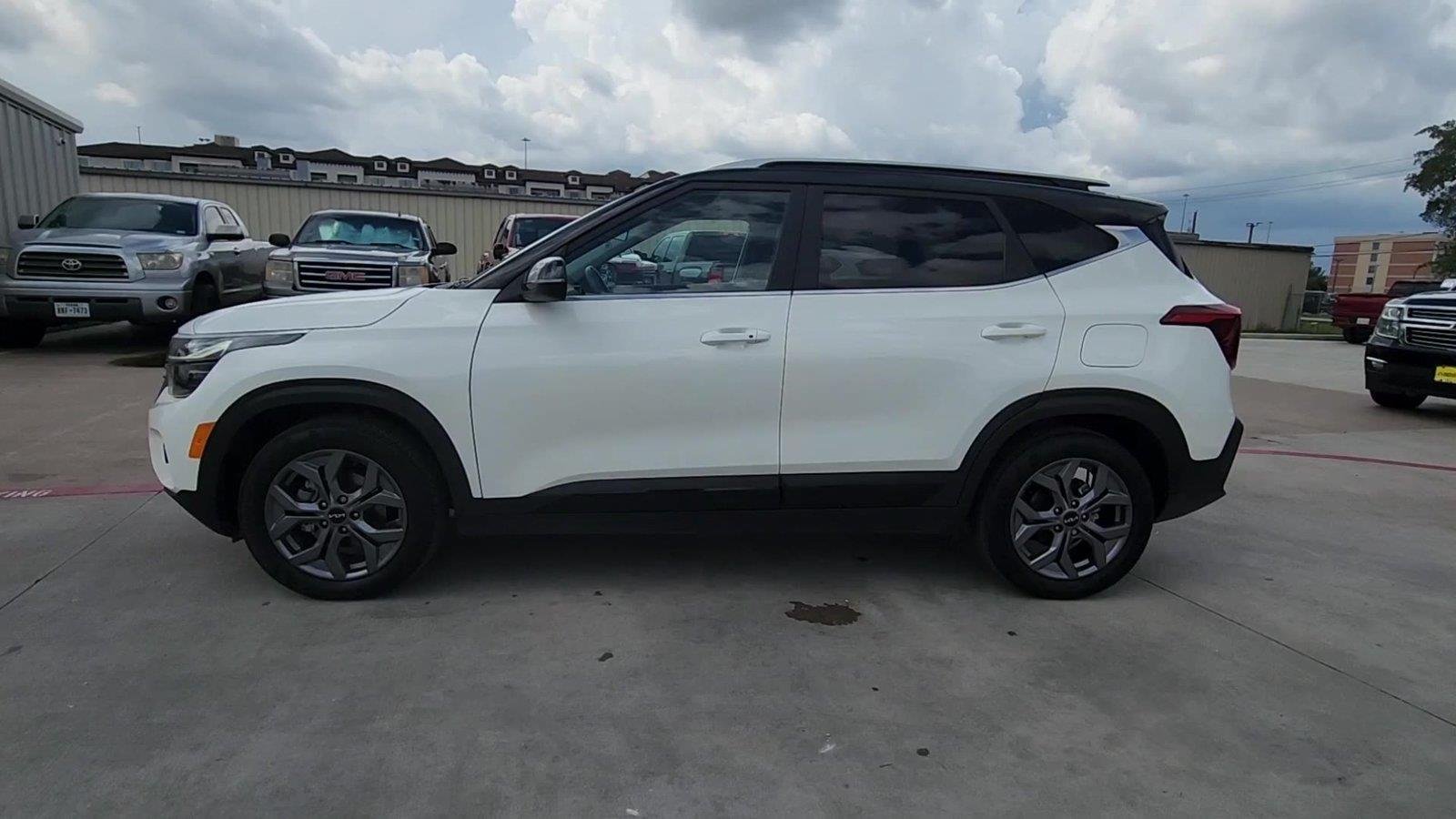 Used 2024 Kia Seltos S FWD image 5